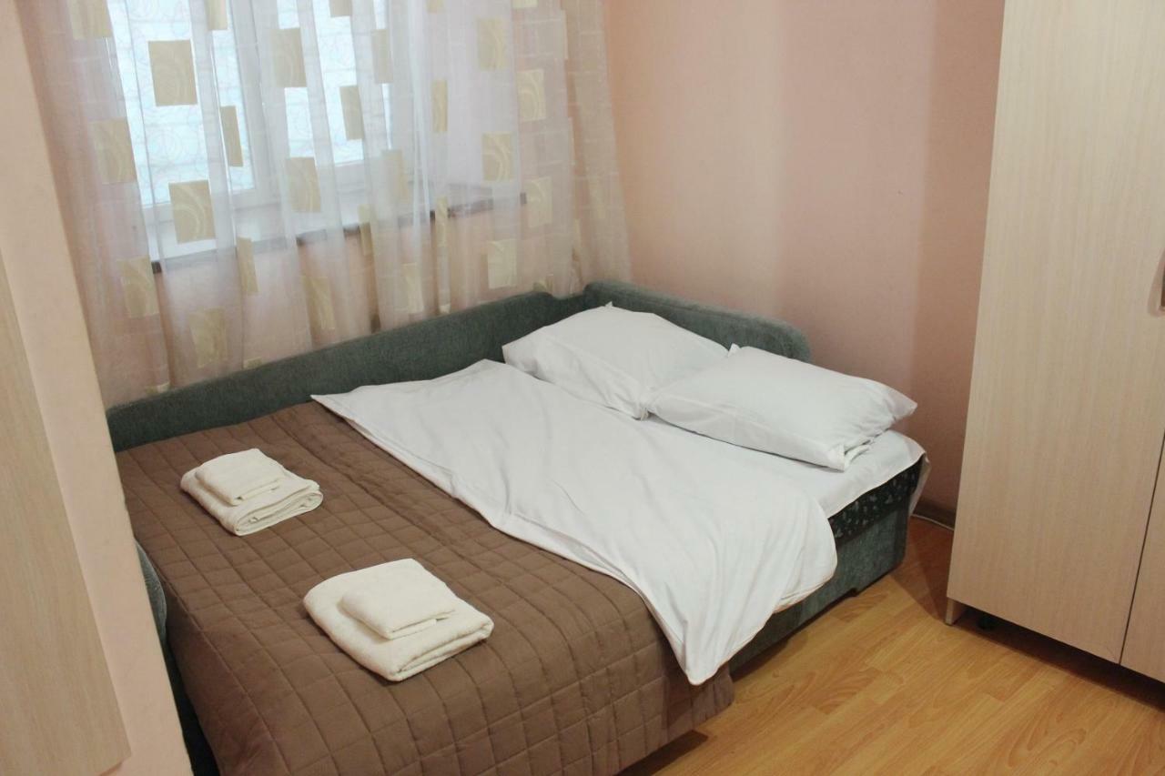 Квартира В Оренду По Вулиці Гавришкевича 10 Leopoli Esterno foto